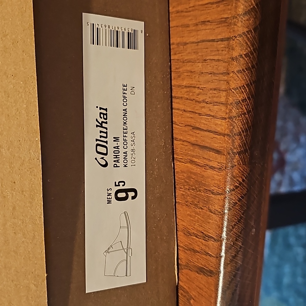 OluKai Men's Pahoa 9.5 M